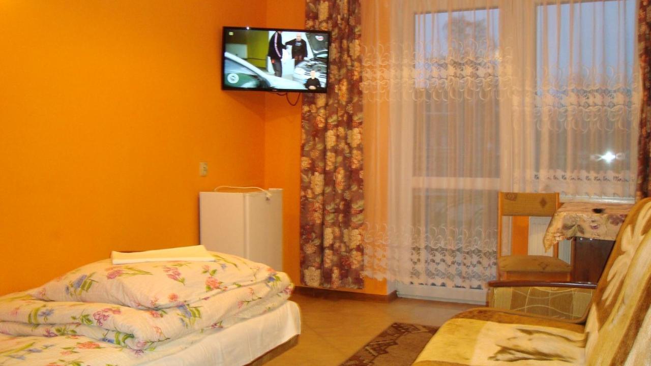 Pokoje Goscinne Draga Władysławowo Exteriör bild