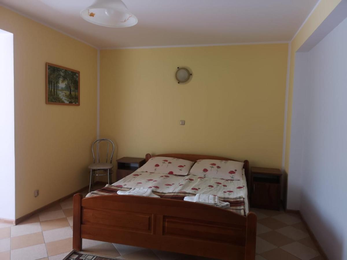 Pokoje Goscinne Draga Władysławowo Exteriör bild